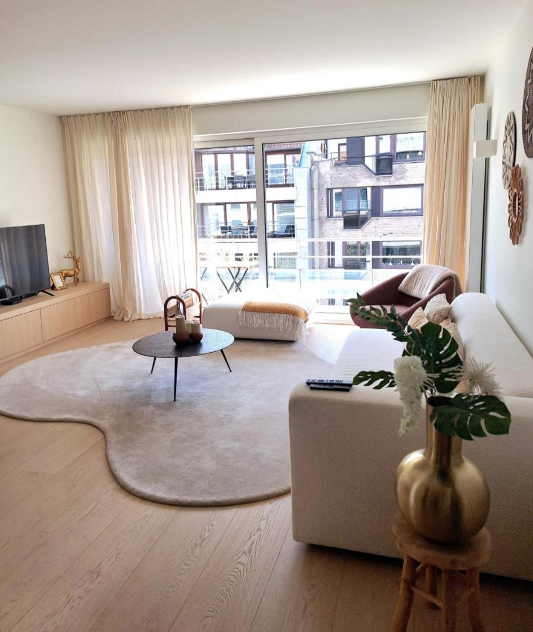 Appartement Wellington D3 Knokke Full Service Et Parking Экстерьер фото
